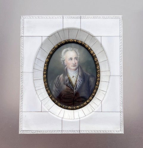Miniaturmalerei signiert